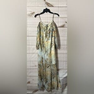 W brand dress size Large